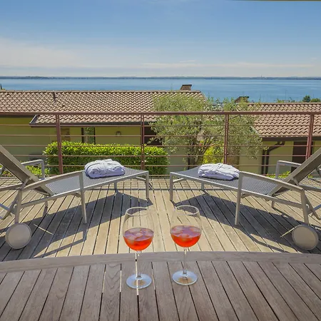 Marina Loft Villa Moniga del Garda Exterior foto