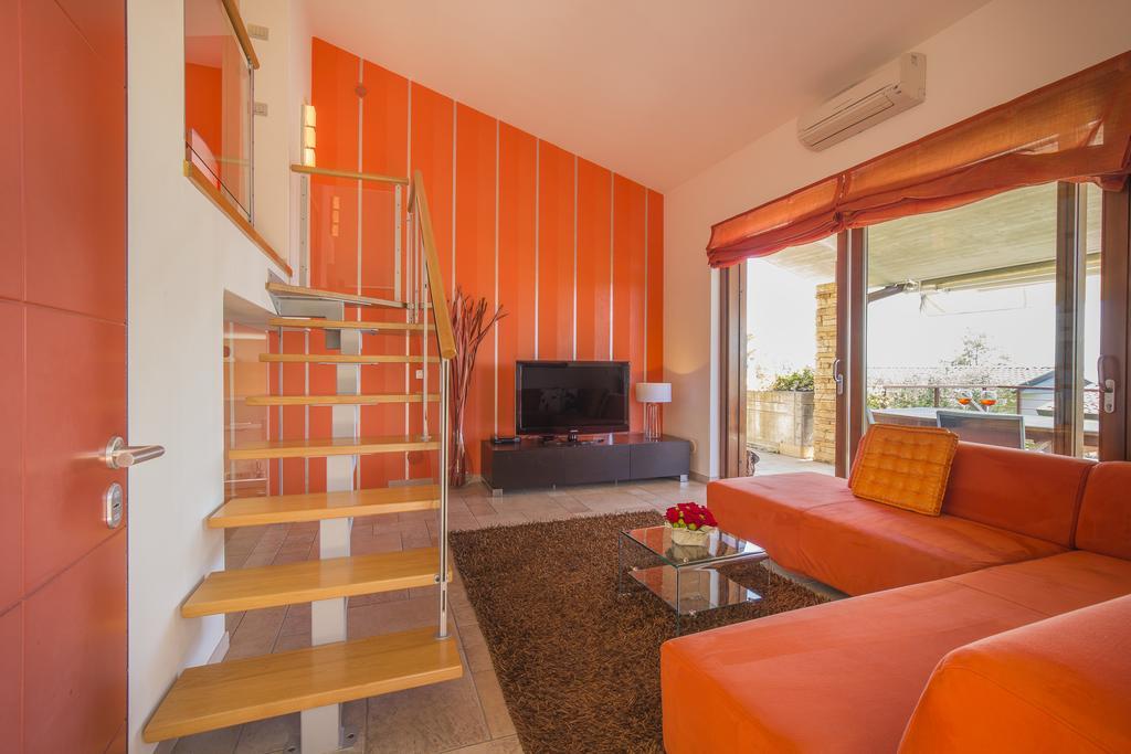 Marina Loft Moniga del Garda